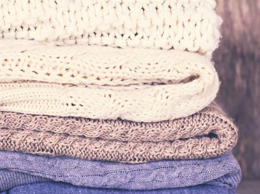 Yün kazak, ekose yığını