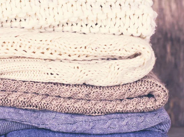 Yün kazak, ekose yığını