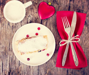 meyveli turta ve dekor ile duydum. 