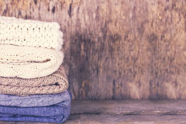 Yün kazak, ekose yığını