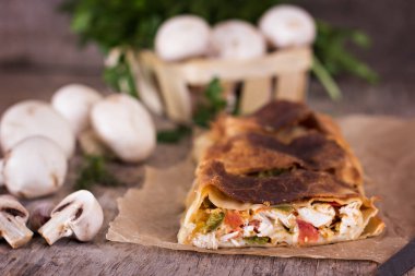 sebzeli meyveli turta