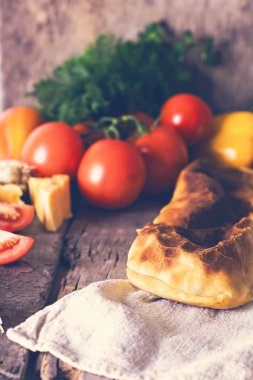 sebzeli meyveli turta