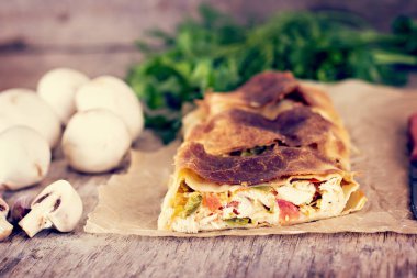 sebzeli meyveli turta