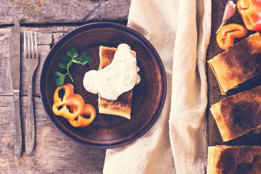 sebzeli meyveli turta