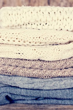 Yün kazak, ekose yığını