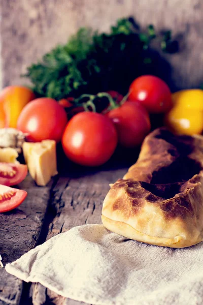 sebzeli meyveli turta