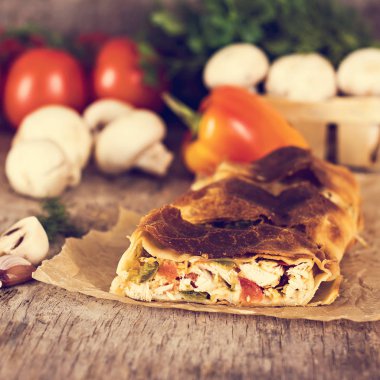 sebzeli meyveli turta