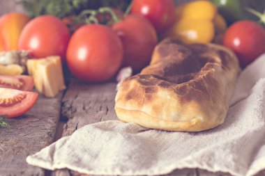 sebzeli meyveli turta