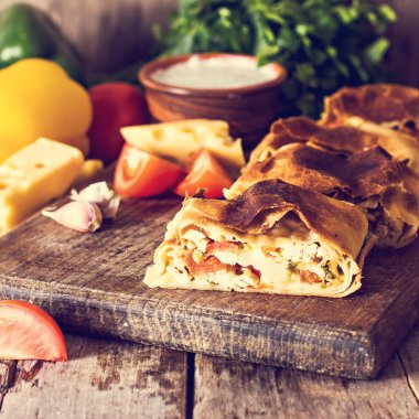 sebzeli meyveli turta