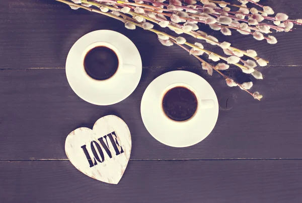 Cups of espresso coffee and hearts — Stock Photo, Image