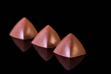 Bir siyah çikolata candies 