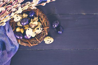 Paskalya natürmort. Paskalya yumurtaları.