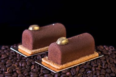 Çikolatalı kek, tiramisu pasta