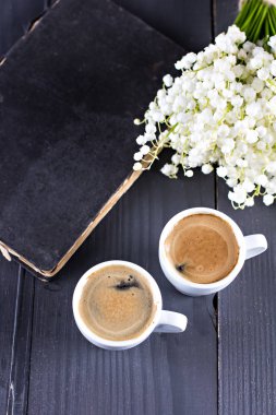 espresso ve lily vadi 