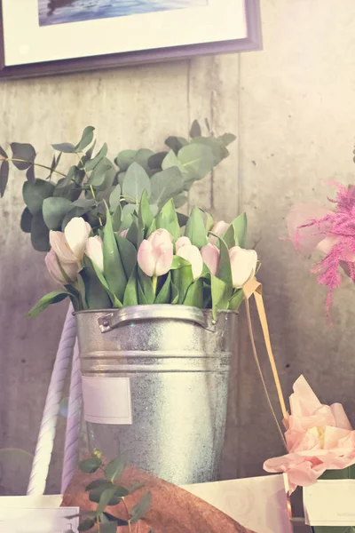 Букет красивых цветов — стоковое фото