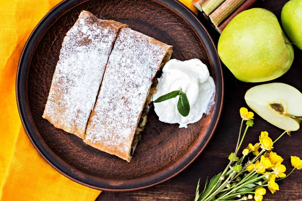 Ev yapımı şekerlemeler. Pembe şekerleme. 