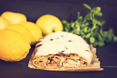 Meyveli turta, limonlu pasta 