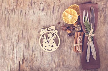 Tablo ile bir kış, Noel dekorasyonu ayarla