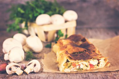 sebzeli meyveli turta