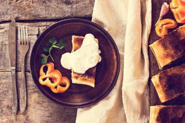 sebzeli meyveli turta