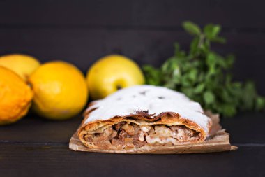 Meyveli turta, limonlu pasta 