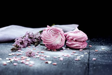 Ev yapımı şekerlemeler. Pembe şekerleme. 