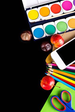  Siyah Kara tahta ve okul eşyalarını, ofis