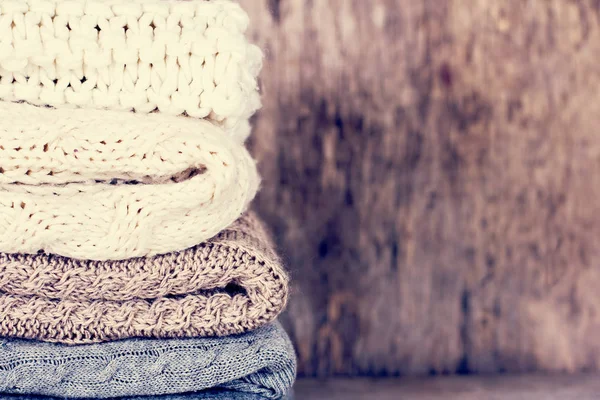 Yün kazak, ekose yığını