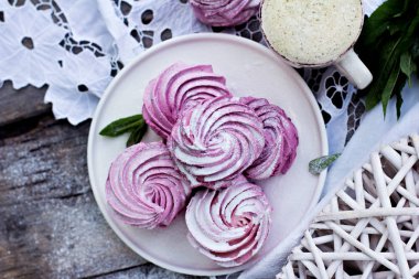 Ev yapımı şekerlemeler. Pembe şekerleme. 