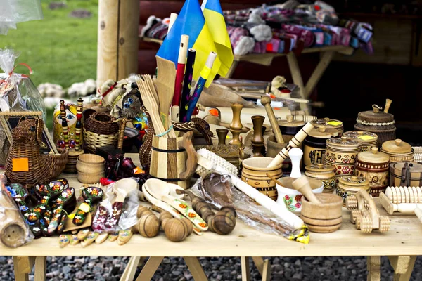 Der Markt mit ukrainischen Souvenirs — Stockfoto