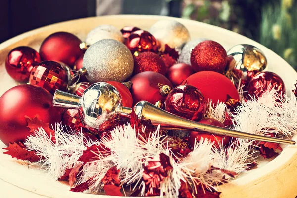 Juguetes de Navidad, composición de bolas de Navidad — Foto de Stock