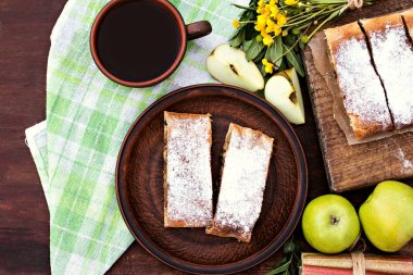 Elmalı turta. Doğa odaya yaz.