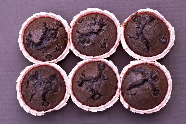 Chocolate capcake on the table. — Stock Photo, Image