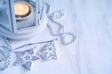 Noel fener. Sihirli yıldırım arka plan.