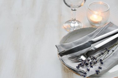 Mumlar ve lavanta ile festival Tablo ayarı.