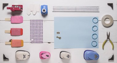 mavi sayfalar ve iğne işi ve scrapbooking düzen araçlarını Üstten Görünüm 