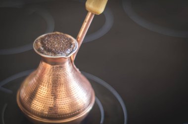 kahve köpüğü kaynar