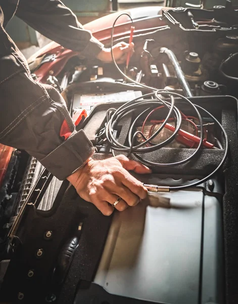 eller elektrikçi osiloskop bağlanmak