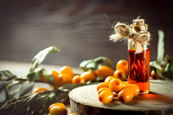 Deniz cehri yağ küçük bir şişe içinde