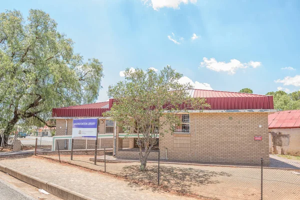 Veřejná knihovna v Jagersfontein — Stock fotografie