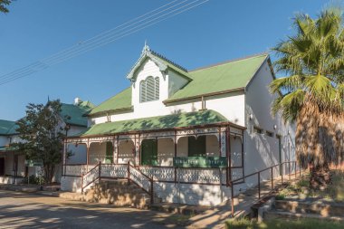 Kütüphanede Philippolis ile sokak sahne