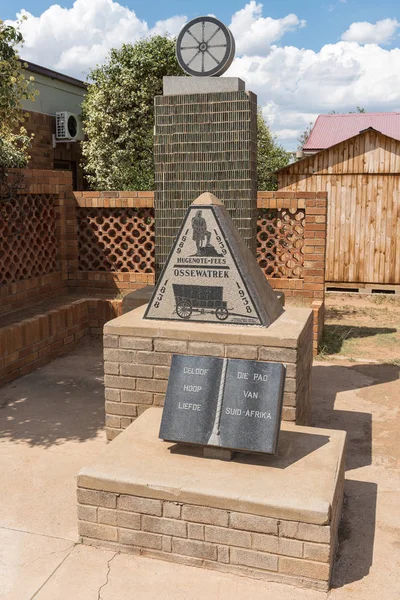 Voortrekker hundertjähriges denkmal in noupoort — Stockfoto