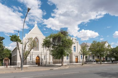 Trinity Metodist Kilisesi, hall ve papaz Graaff Reinet içinde