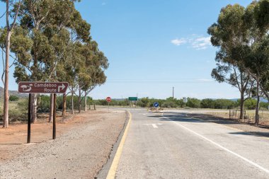 Willowmore Güney çıkışında paraleldir