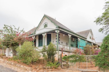 Tarihi eski evde De pas