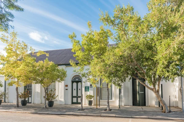 Historic building of the tourism association in Montagu — Stock Photo, Image