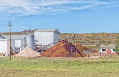 Bir şaraphane gelen atık kompost yapmak için kullanılır.
