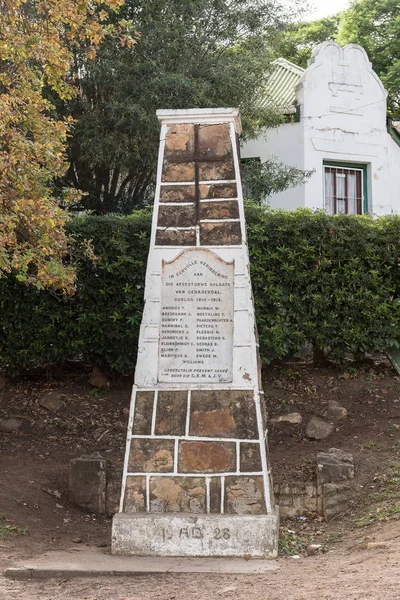 Monument ter herdenking van Genadendal soldaten die gestorven tijdens de eerste Wereldoorlog — Stockfoto
