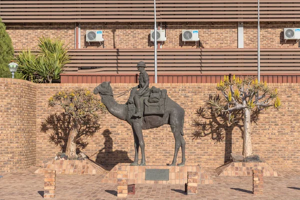 Standbeeld van de patrouille van de woestijn in Upington — Stockfoto