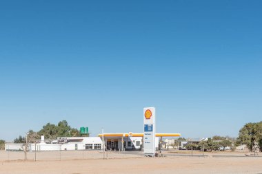 Benzin istasyonu, Grunau B1 yolda